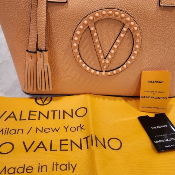 Valentino Bag - Picture 3 of 12